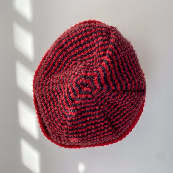 Foldable vintage Nike beanie - Picture 3 of 6